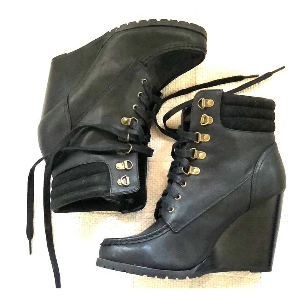 Forever 21 black heel boots